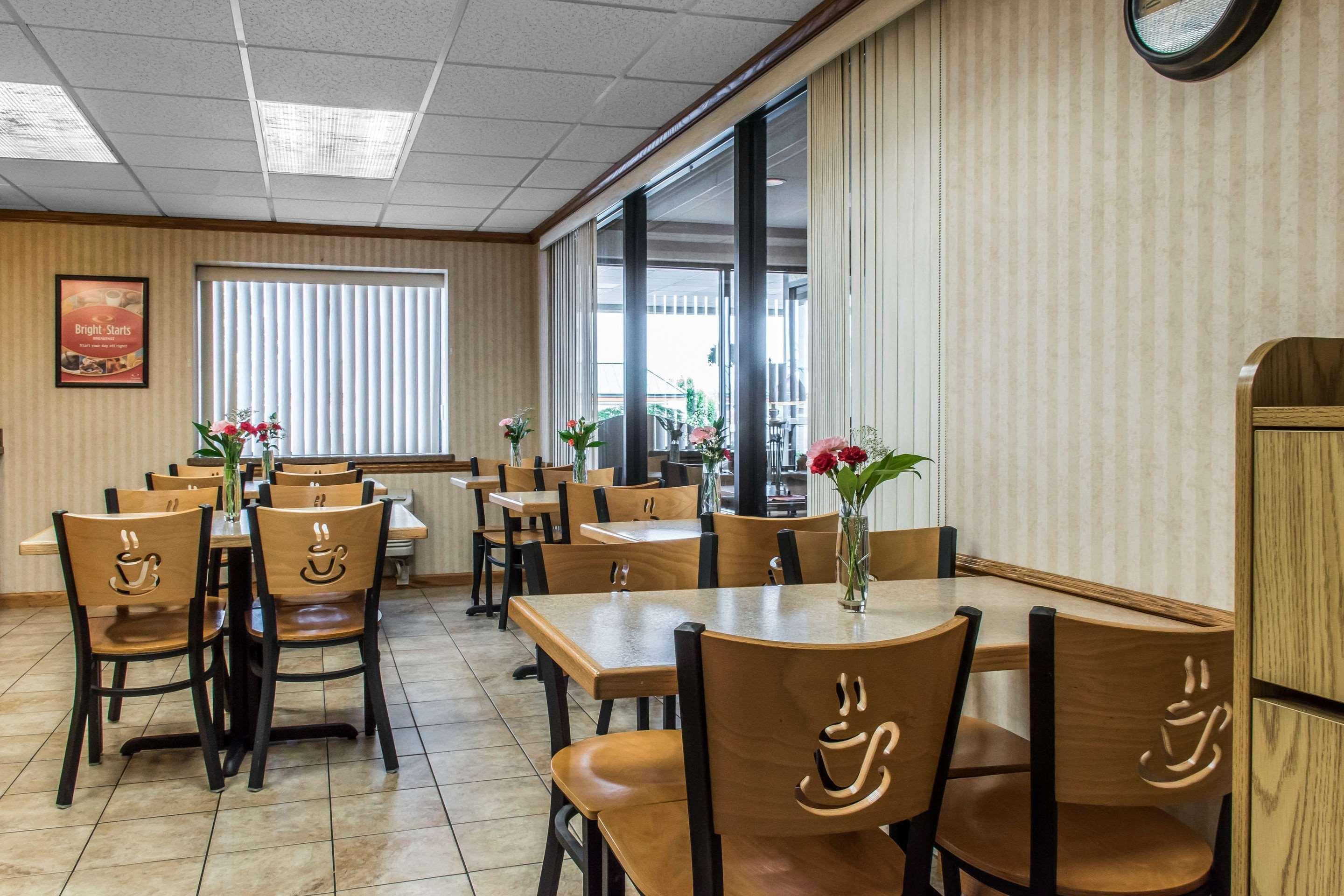 Quality Inn Arena Wilkes-Barre Eksteriør billede