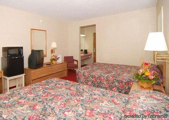 Quality Inn Arena Wilkes-Barre Eksteriør billede