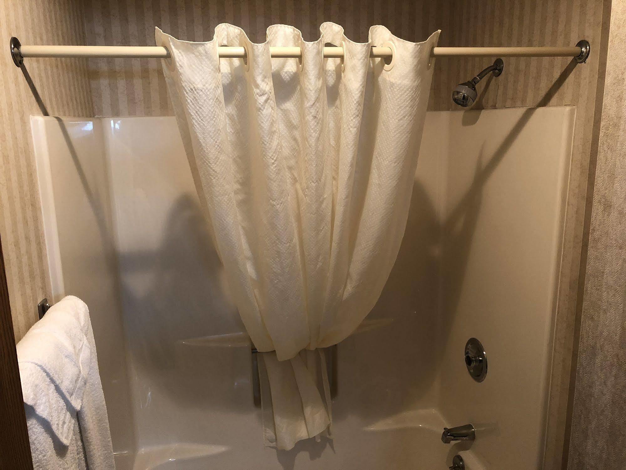Quality Inn Arena Wilkes-Barre Eksteriør billede